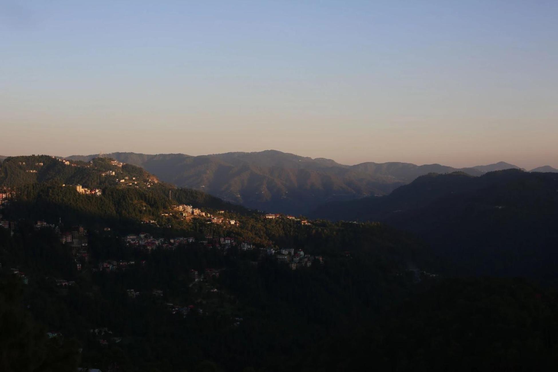 Aangan Regency Otel Shimla Dış mekan fotoğraf