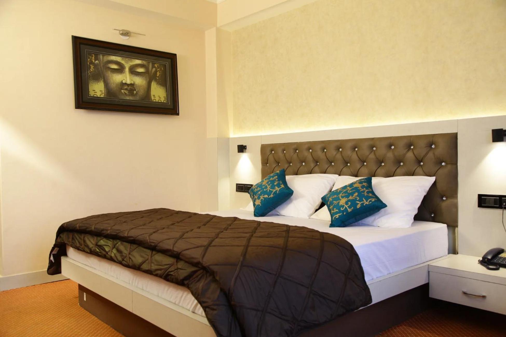 Aangan Regency Otel Shimla Dış mekan fotoğraf