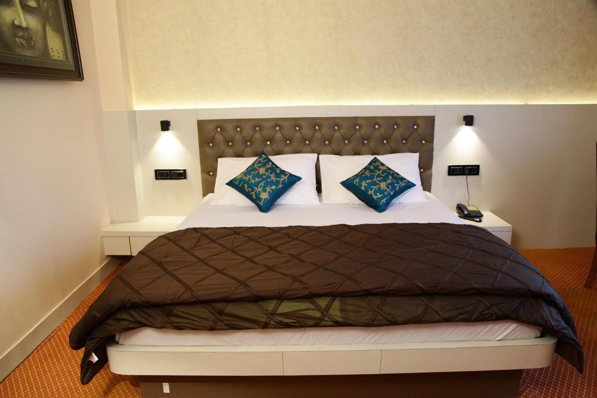 Aangan Regency Otel Shimla Dış mekan fotoğraf