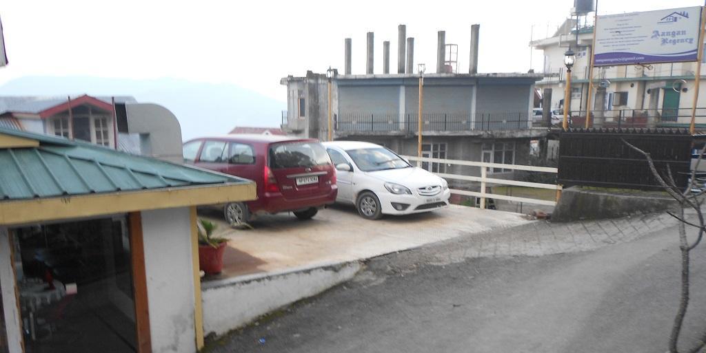 Aangan Regency Otel Shimla Dış mekan fotoğraf