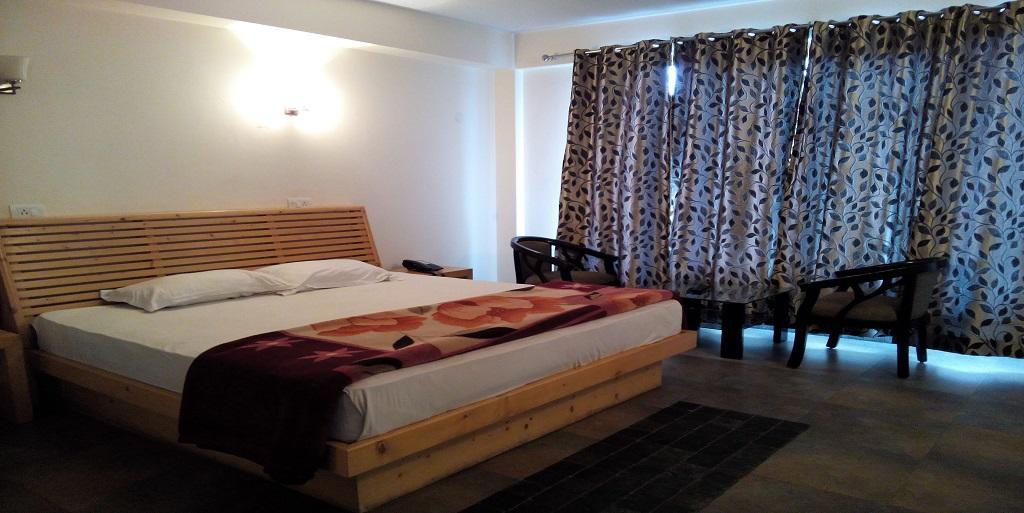 Aangan Regency Otel Shimla Dış mekan fotoğraf